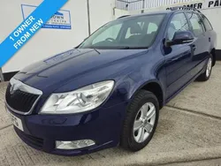 Blue Used 2011 Skoda Octavia Estate | £4,995 (Fair price)