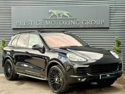 Black Used 2015 Porsche Cayenne SUV | £19,999 (Good price)