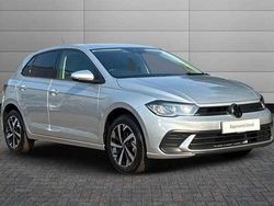 Reflex silver Used 2025 VW Polo Match Hatchback | £21,490 (Fair price)