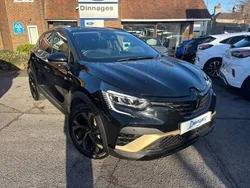 Diamond black Used 2024 Renault Captur Engineered SUV | £18,690 (Good price)
