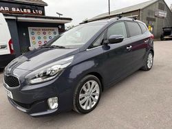 Blue Used 2016 Kia Carens 3 MPV | £6,495 (Good price)