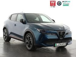 Green Used 2024 Alfa Romeo Junior Edizione Speciale SUV | £28,799 (Fair price)
