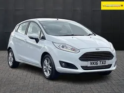 White Used 2016 Ford Fiesta Zetec Hatchback | £4,500 (Fair price)