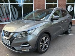 Grey Used 2019 Nissan Qashqai N-Connecta SUV | £11,500 (Good price)