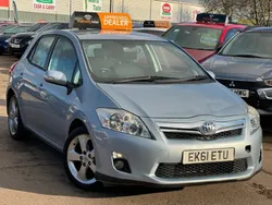 Blue Used 2011 Toyota Auris Hybrid T4 Hatchback | £4,975 (Fair price)