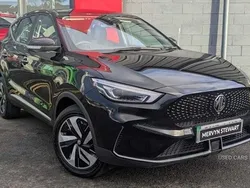 Black New 2024 MG ZS SE Sedan | £16,490 (Fair price)