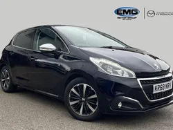 Blue Used 2018 Peugeot 208 S Hatchback | £7,395 (Fair price)
