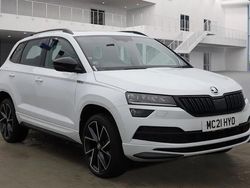 White Used 2021 Skoda Karoq SportLine SUV | £22,799 (Fair price)