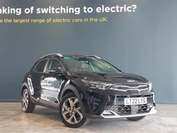 Black Used 2022 Kia Stonic 4 SUV | £15,998 (Fair price)