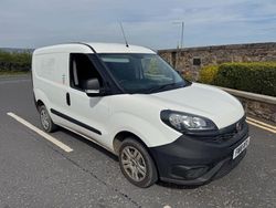 White Used 2018 Fiat Doblò MPV | £2,199