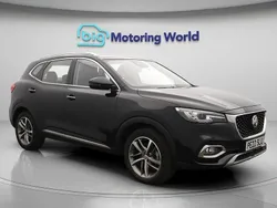 Black Used 2022 MG HS Exclusive SUV | £14,400 (Good price)