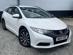 White Used 2014 Honda Civic S Estate | £5,495 (Fair price)