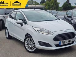 White Used 2015 Ford Fiesta Titanium Hatchback | £7,495 (Fair price)