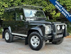 Black Used 2015 Land Rover Defender SUV | £27,990 (Super price)