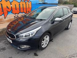 Black Used 2015 Kia Ceed Hatchback | £2,995 (Fair price)
