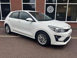 White Used 2020 Kia Rio 2 Hatchback | £9,400 (Fair price)