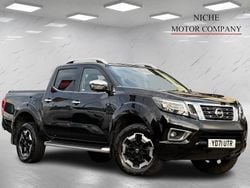 Black Used 2021 Nissan Navara Tekna Pickup | £13,790 (Good price)
