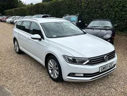 White Used 2015 VW Passat SE Estate | £6,699 (Fair price)