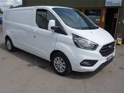 White Used 2022 Ford Transit Custom | £14,995 (Fair price)