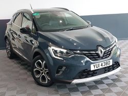 Black Used 2022 Renault Captur SE SUV | £15,298 (Fair price)