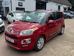 Red Used 2015 Citroën C3 Picasso Exclusive MPV | £5,795 (Fair price)