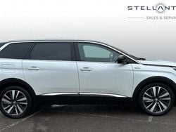 White Used 2020 Peugeot 5008 Premium MPV | £15,813 (Fair price)