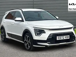 White Used 2022 Kia Niro 3 SUV | £21,185 (A bit pricey)