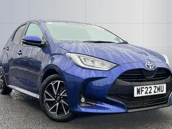 Blue Used 2022 Toyota Yaris Hybrid Design Hatchback | £16,364 (Fair price)
