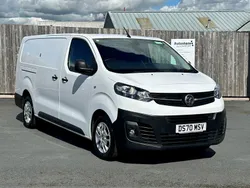 White Used 2020 Vauxhall Vivaro Van | £10,750 (Good price)