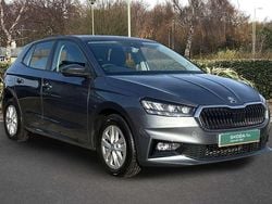 Graphite grey metallic Used 2025 Skoda Fabia SE Hatchback | £16,900 (Fair price)