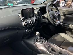 Silver Used 2023 Nissan Juke N-Connecta SUV | £14,492 (Fair price)
