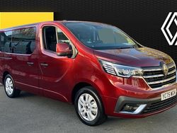 New 2025 Renault Trafic Van | £29,995
