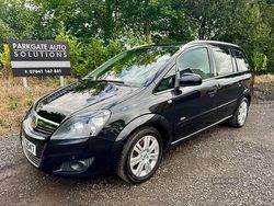 Black Used 2013 Vauxhall Zafira Design Edition MPV | £3,495 (Fair price)