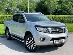 Silver Used 2017 Nissan Navara Tekna Pickup | £14,450 (Fair price)