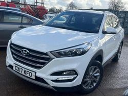 White Used 2017 Hyundai Tucson SE SUV | £6,750 (Fair price)