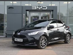 Black Used 2021 Toyota Yaris Hybrid Hatchback | £16,950 (Fair price)