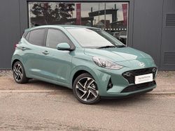 Green New 2025 Hyundai i10 Premium Hatchback | £16,998 (Fair price)