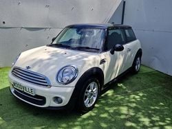 White Used 2013 Mini Cooper Hatch Hatchback | £4,995 (Super price)