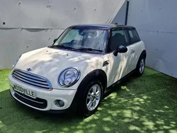 White Used 2013 Mini Cooper Hatch Hatchback | £4,995 (Super price)