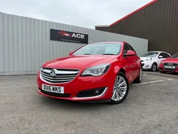Red Used 2015 Vauxhall Insignia Design Edition Hatchback | £4,795 (Fair price)