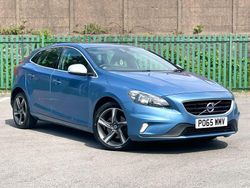 Blue Used 2015 Volvo V40 R-Design Estate | £6,995 (Fair price)