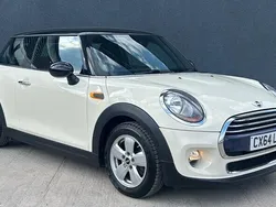 White Used 2014 Mini Cooper Hatch Hatchback | £8,495 (Fair price)