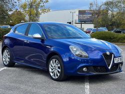 Blue Used 2016 Alfa Romeo Giulietta Hatchback | £5,790 (Fair price)