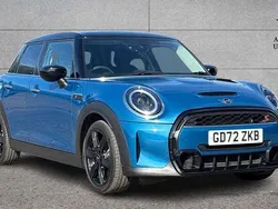 Blue Used 2022 Mini Cooper S Classic Hatchback | £20,490 (Good price)