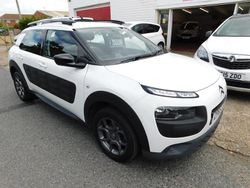 White Used 2016 Citroën C4 Cactus Feel Hatchback | £6,495 (Fair price)