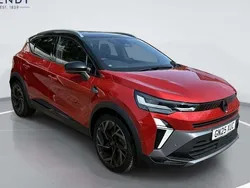 Flame red New 2025 Renault Captur Esprit Alpine SUV | £25,899 (A bit pricey)