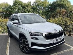 Moon white metallic Used 2022 Skoda Karoq SE L SUV | £22,990 (Fair price)