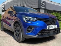 Blue/black Used 2022 Renault Captur Rive Gauche SUV | £13,980 (Fair price)