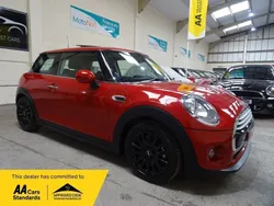 Red Used 2014 Mini Cooper Hatch Hatchback | £8,250 (Good price)