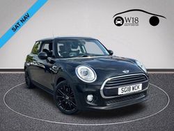 Black Used 2018 Mini Cooper Hatch Hatchback | £9,750 (Super price)